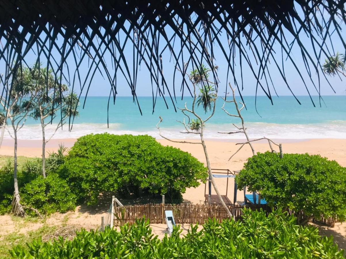 Blue Ocean Resort Netolpitiya Esterno foto