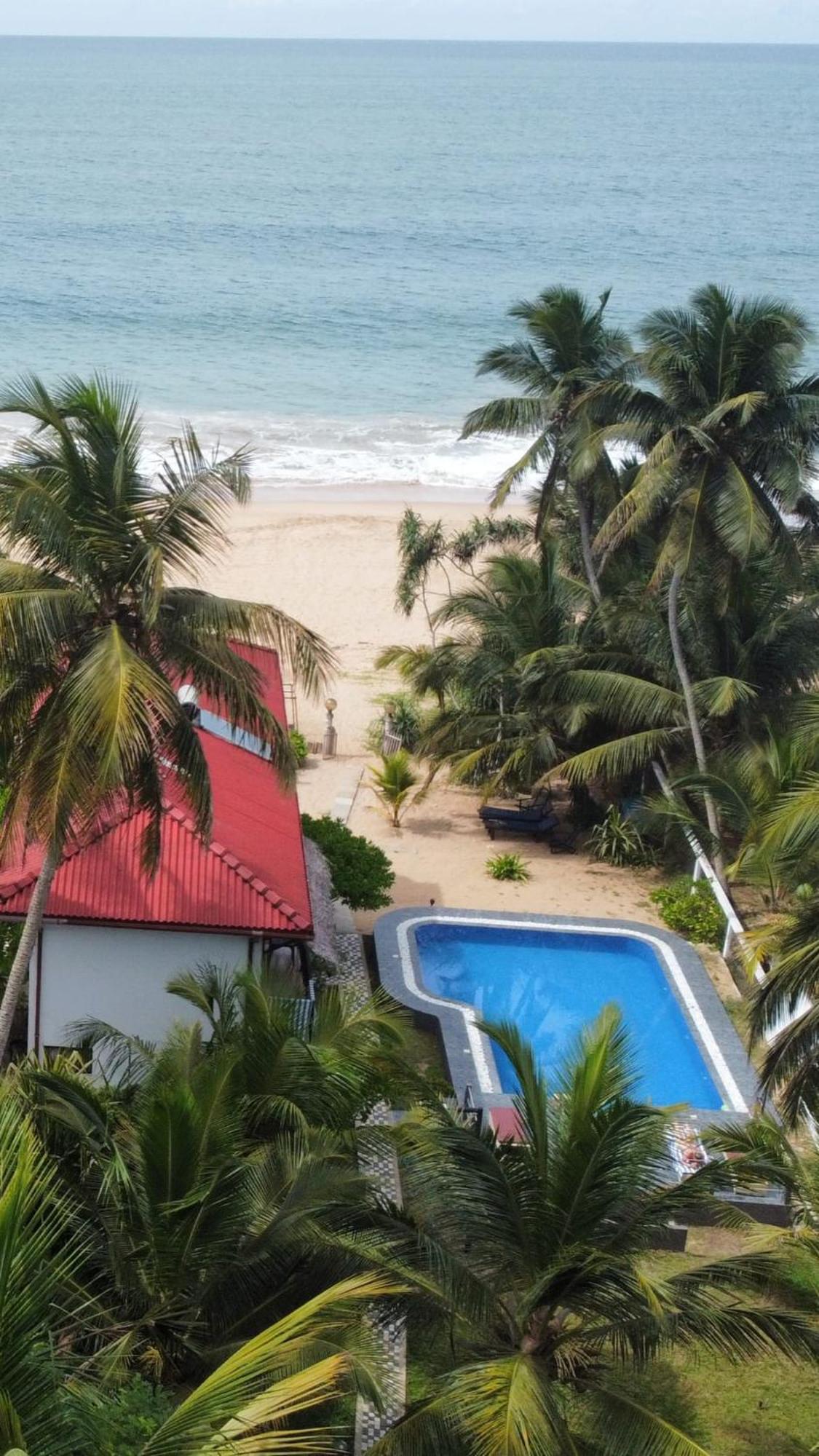 Blue Ocean Resort Netolpitiya Esterno foto